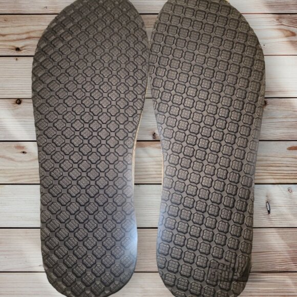 White-Black Polka Dot - Size 8 - Flip Flop Sandal - Rope Natural Foot Bed - Picture 3 of 4